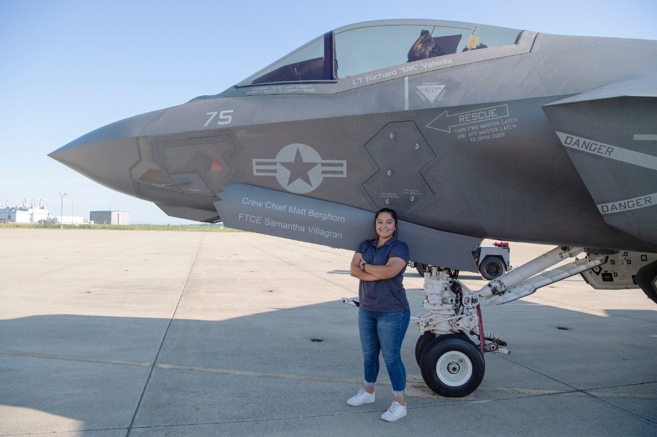 Samantha F-35