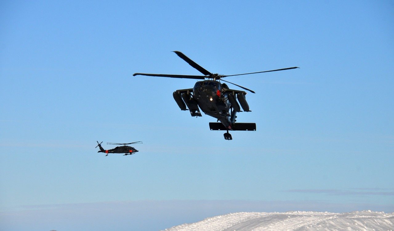 Black Hawk Helicopters Soar to South Pole in Historic Chilean Air Force Mission